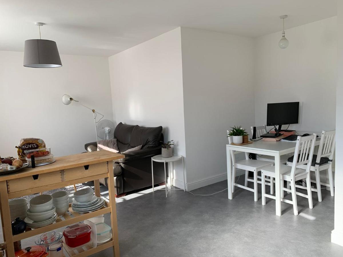 Bright, Chilled Ensuite Db Room In A Shared Flat! London Eksteriør billede